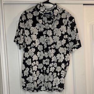 Perry Ellis Black and White Floral Shirt